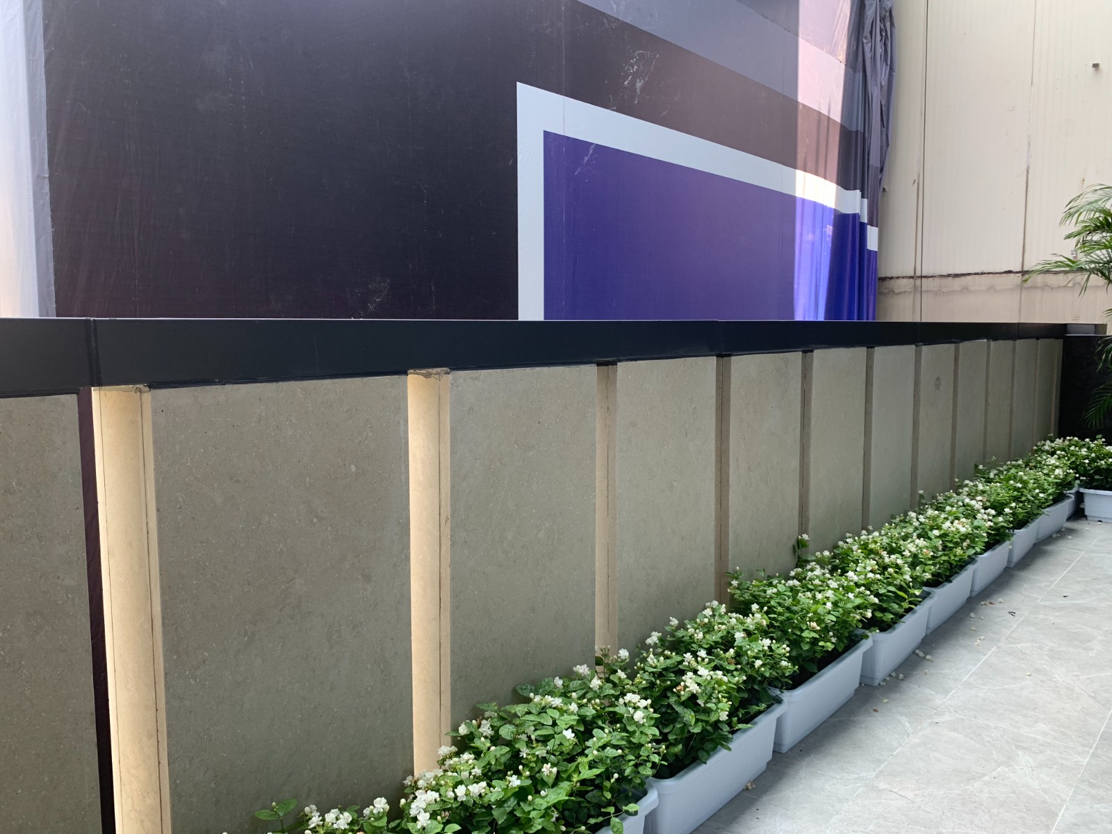 Shenzhen ZHEN WAN HUI real estate