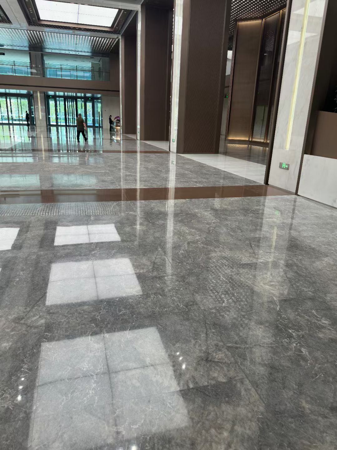 Beitou group building