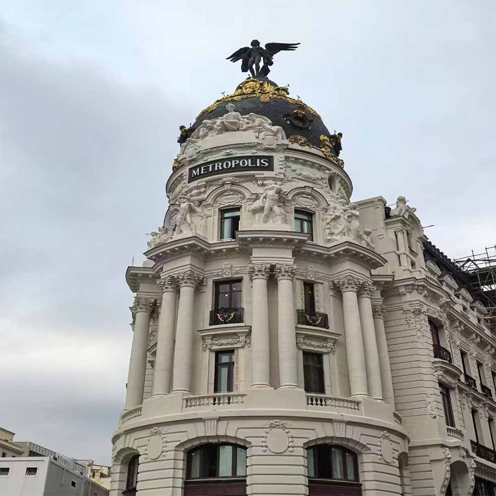 limestone engrave / carving