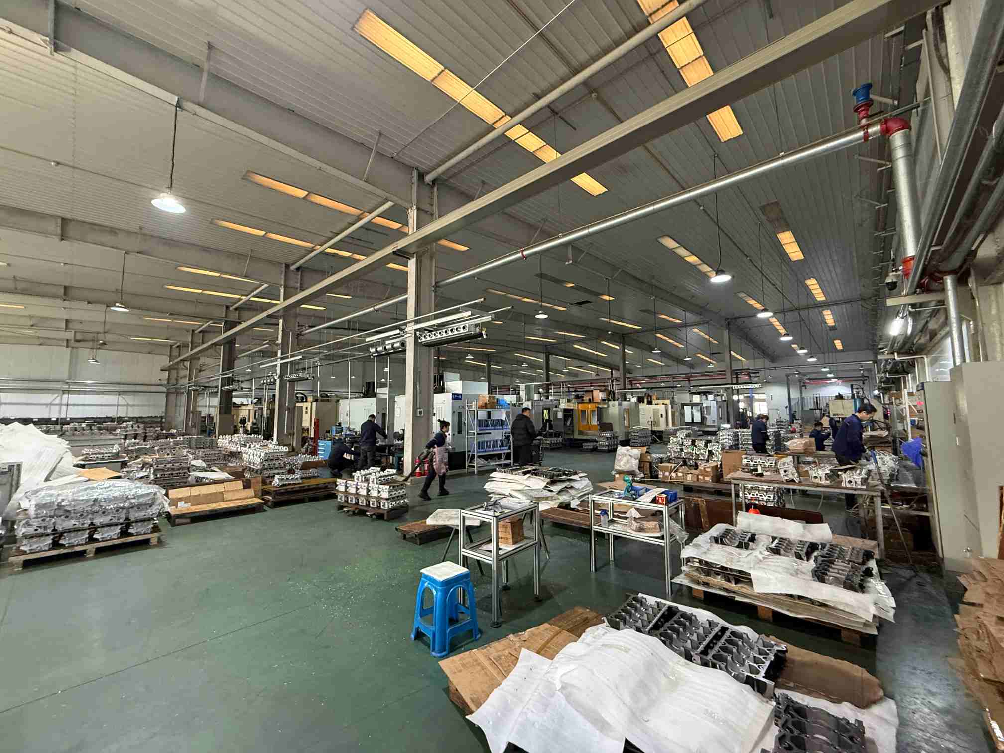 Cylinder Head For Toyota