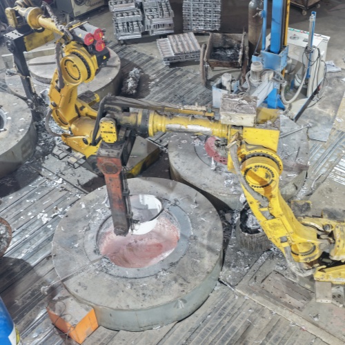 Fonderie de moteurs Packson : des robots de fonderie travaillent sans relâche, forgeant le cœur de l’énergie industrielle