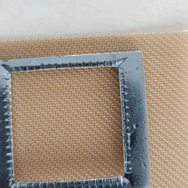 耐高温乾燥機用メッシュ