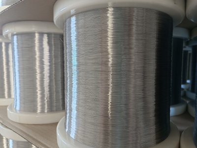 Edelstahlgewebe für den Einsatz in isolierenden Umgebungen