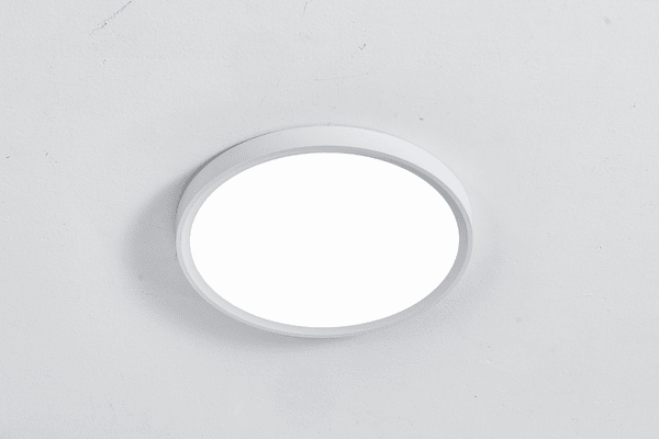 Comparing LED ceiling lights: features, prices, and energy efficiency