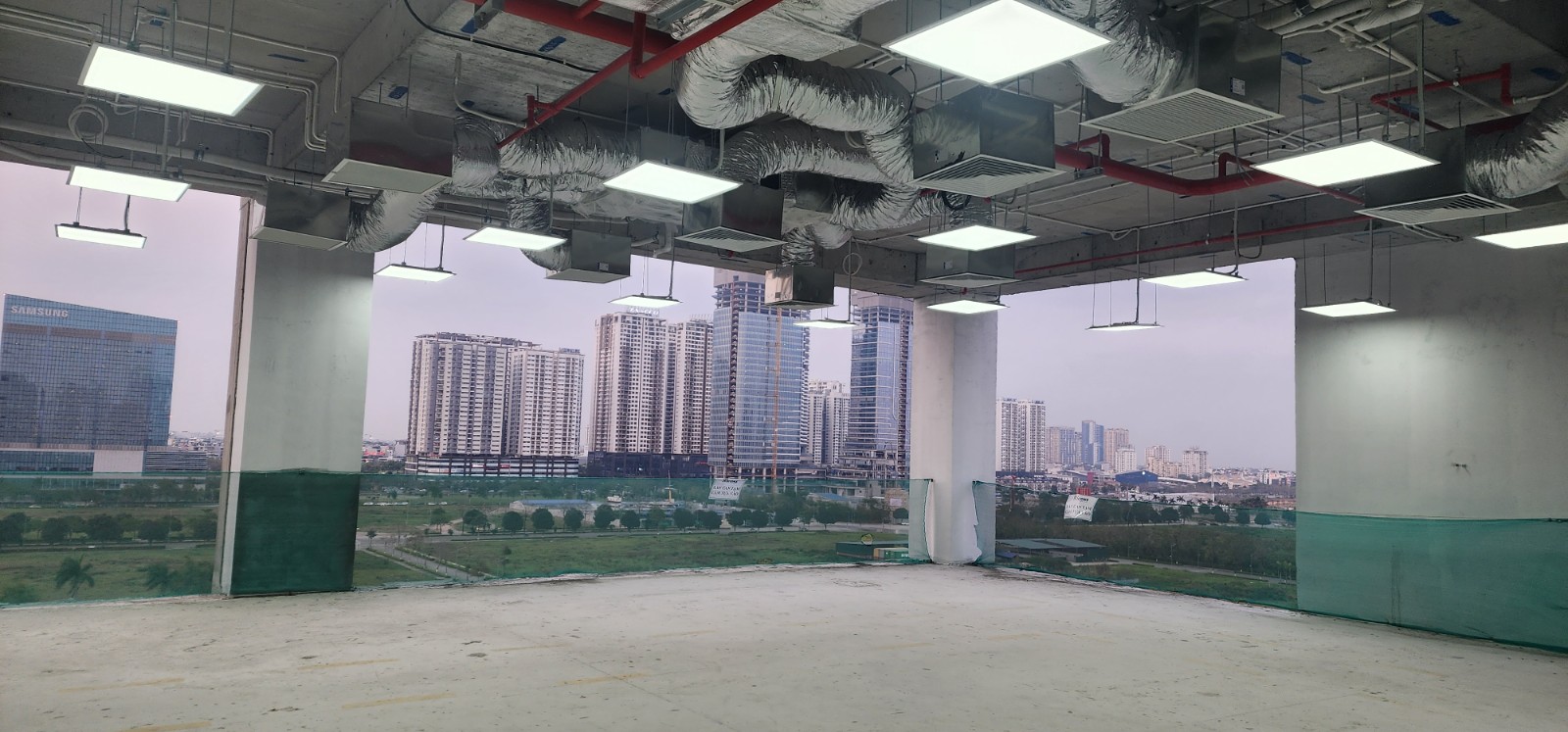 110lm/W High Efficacy