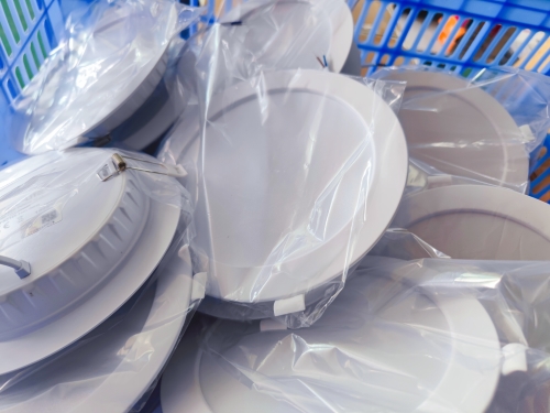 what makes LED ceiling lights energy efficient