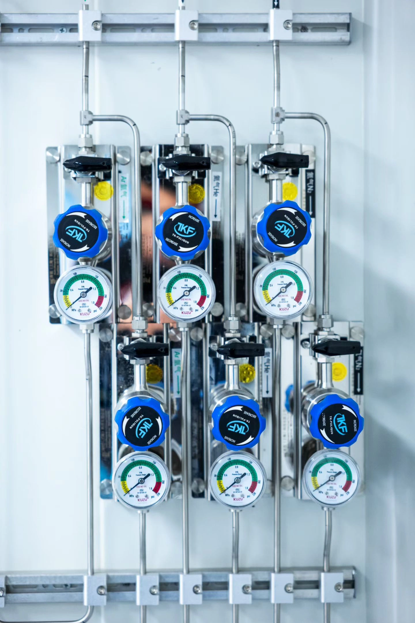 TKF Series Second Stage Regulators TKF Series Second Stage Regulators