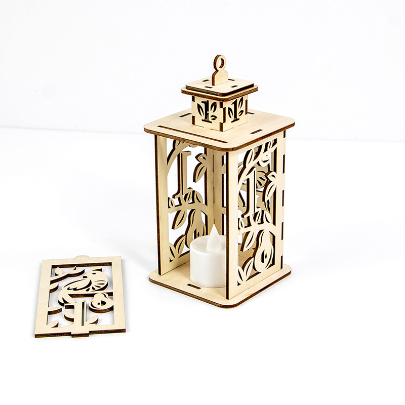 Handmade Christmas atmosphere wholesale wooden Christmas lanterns