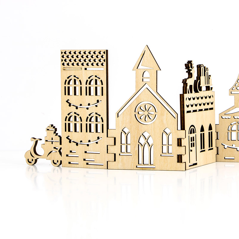 Factory direct Christmas holiday decoration Wooden Christmas Village set wooden crafts