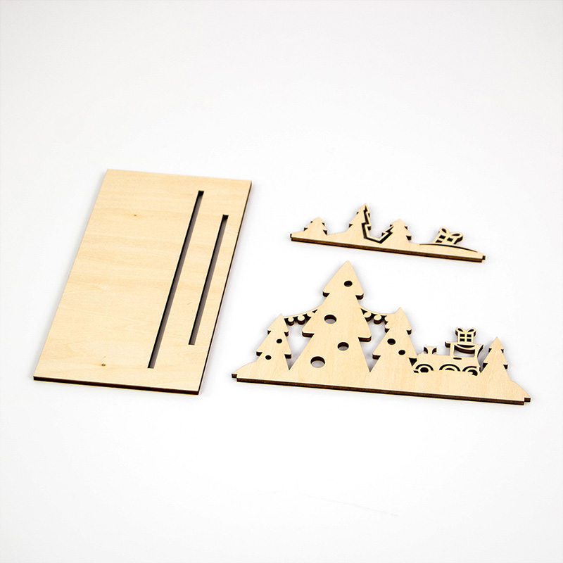 Wholesale custom Christmas gifts decorated with personalized wooden candlesticks