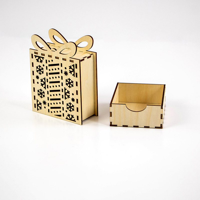 2025 New style wooden Christmas gift box Lovely Christmas gift packaging