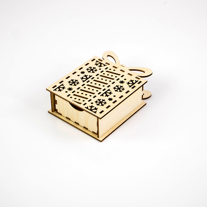2025 New style wooden Christmas gift box Lovely Christmas gift packaging