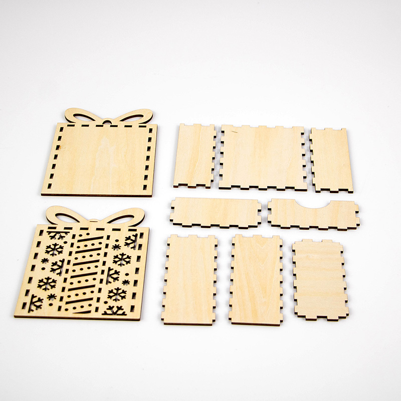 2025 New style wooden Christmas gift box Lovely Christmas gift packaging