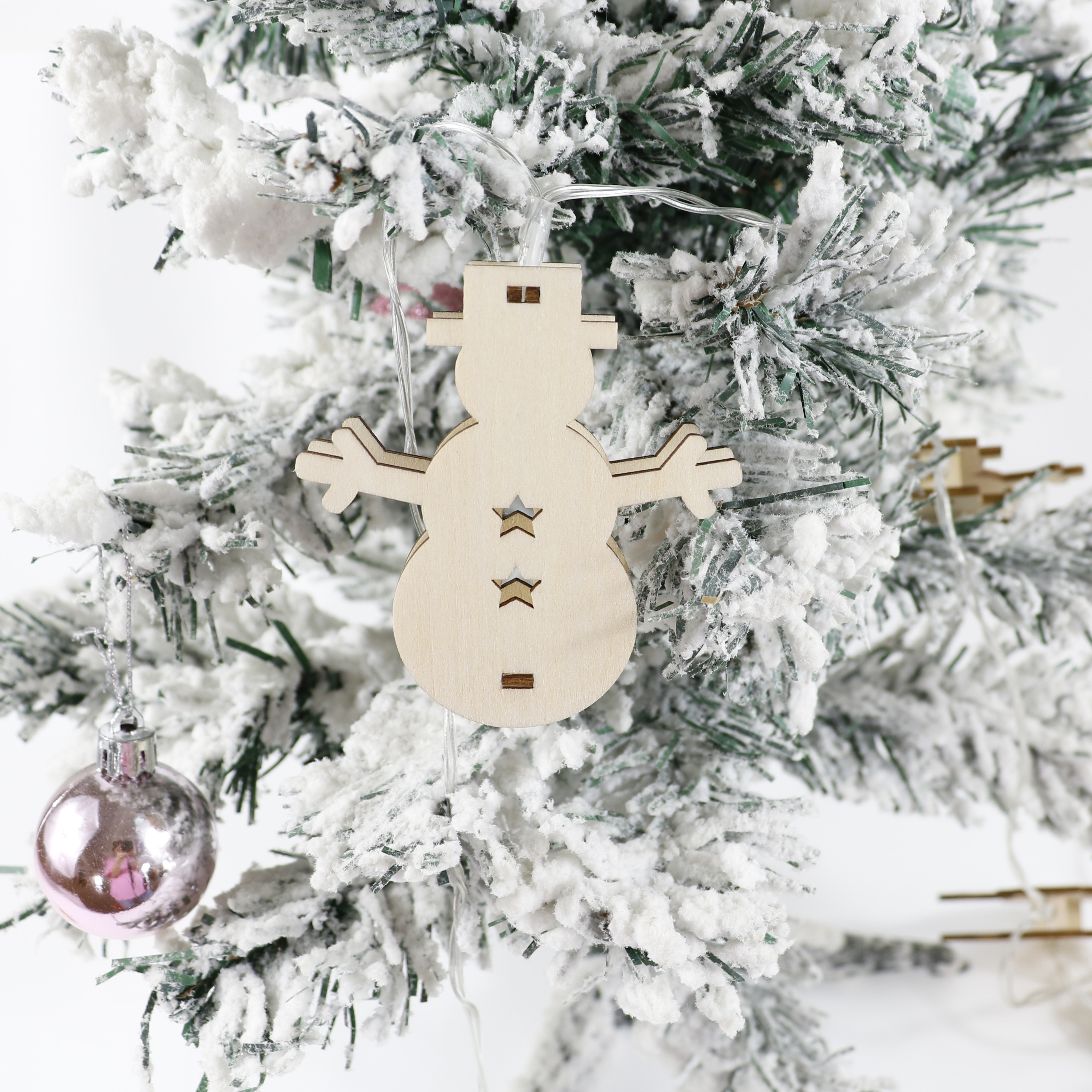 wooden christmas tree pendant