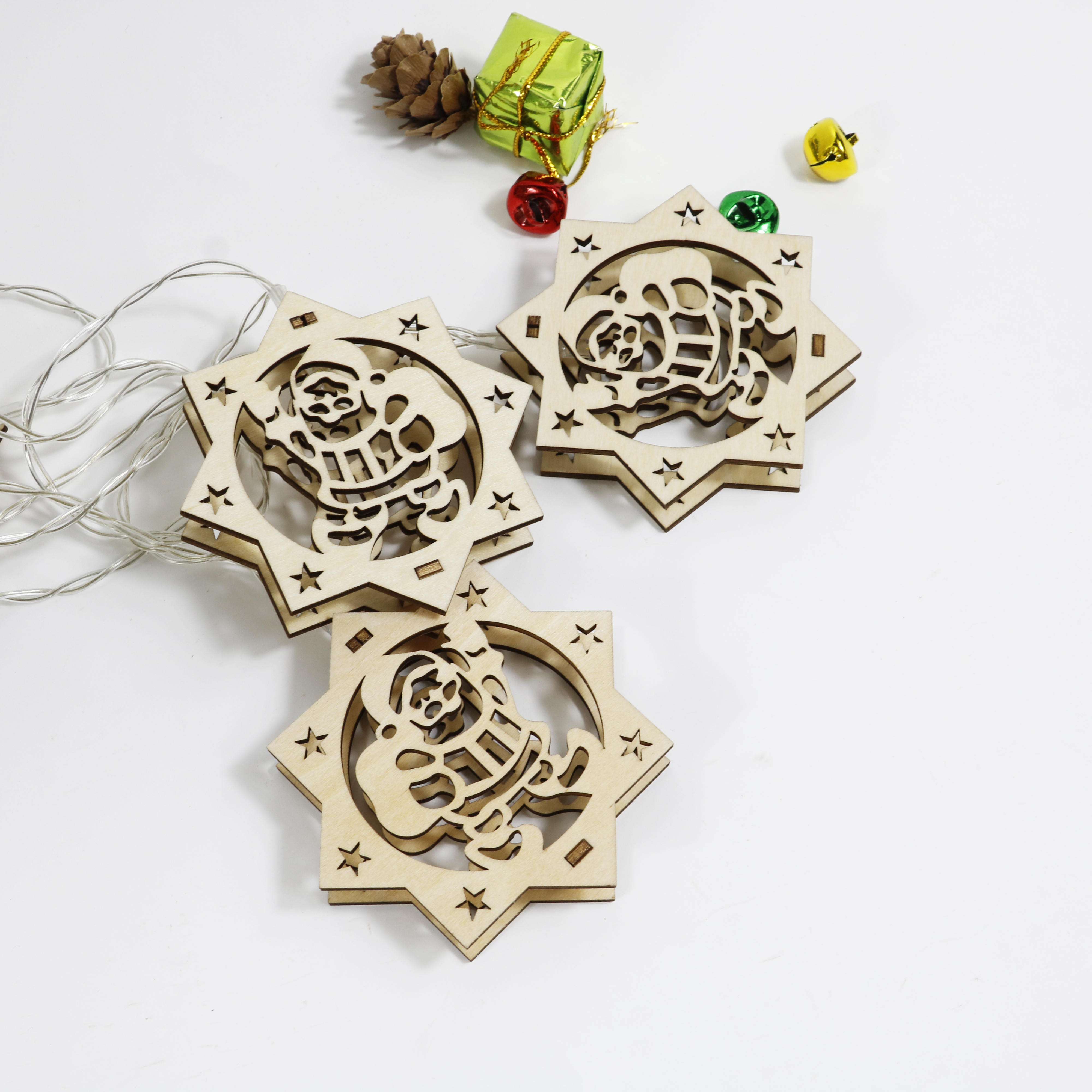 wooden christmas tree pendant