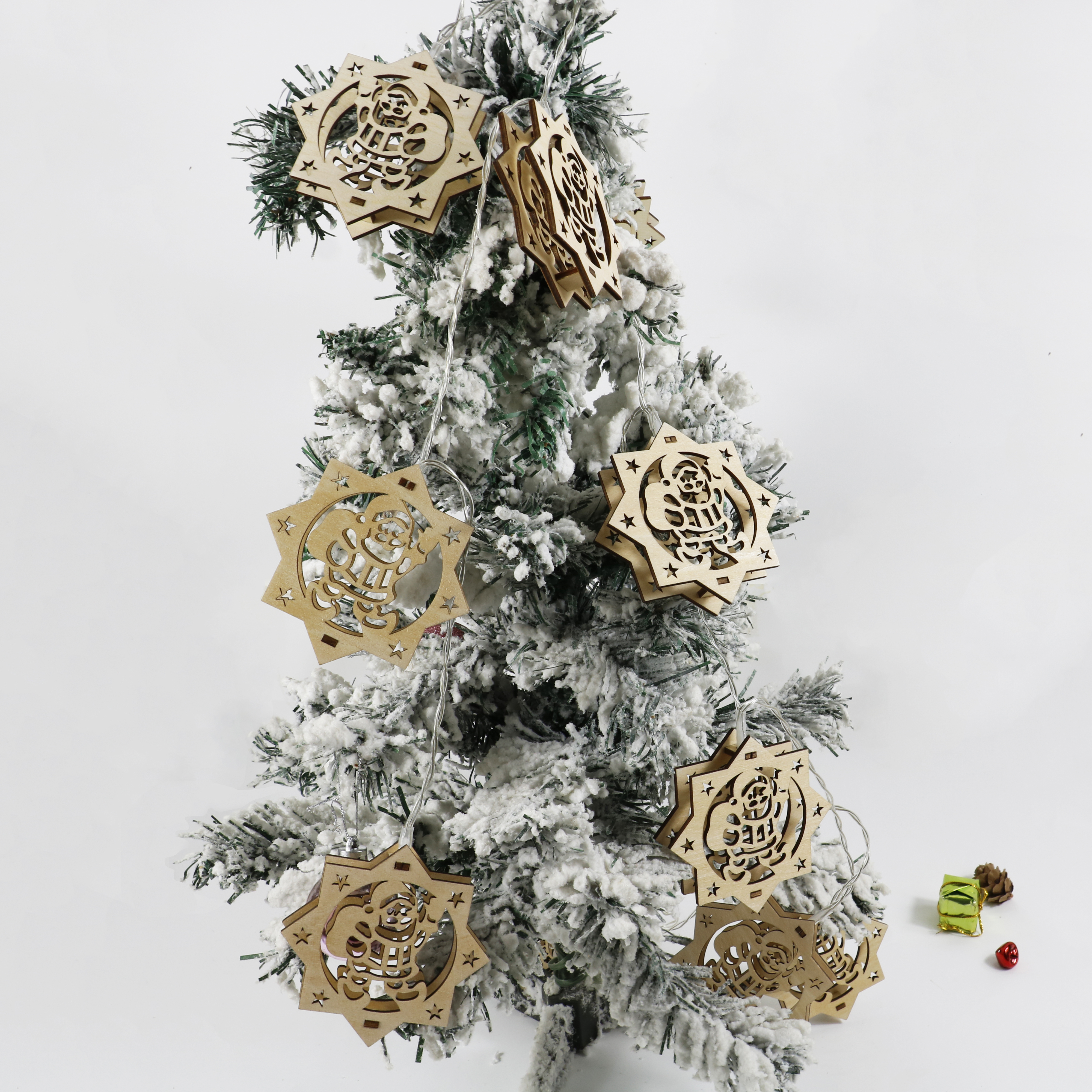 christmas tree wood decoration