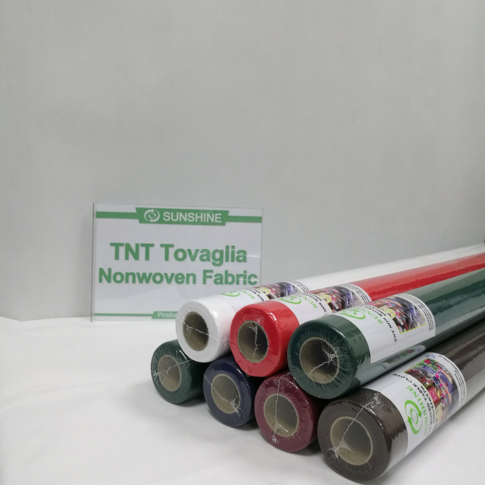 Customized Size Disposable Non Woven Tablecloth For Italian