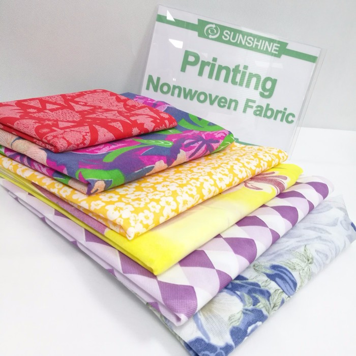 Recyclable TNT table cloth