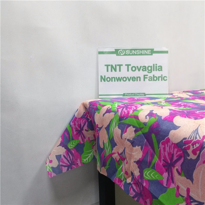 Printed Non woven PP spunbond embossed table cloth