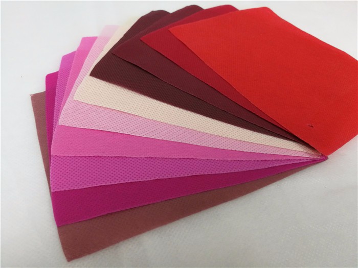 100% polypropylene nonwoven fabric pre-cut place mat