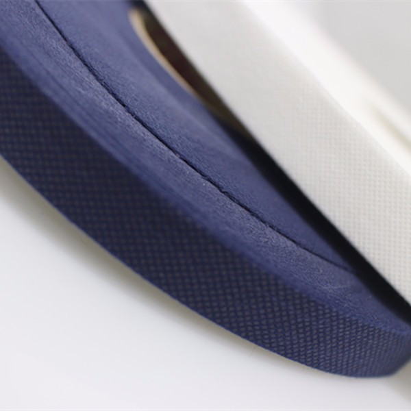 100% Polypropylene nonwoven fabric in small roll