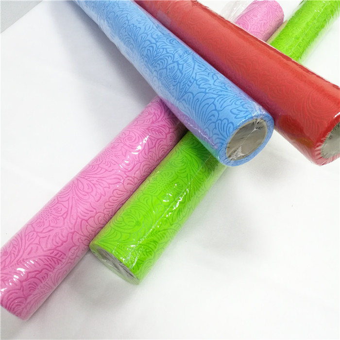 Small roll perforated table cloth non woven table cloth sizes and colors customized table cloth