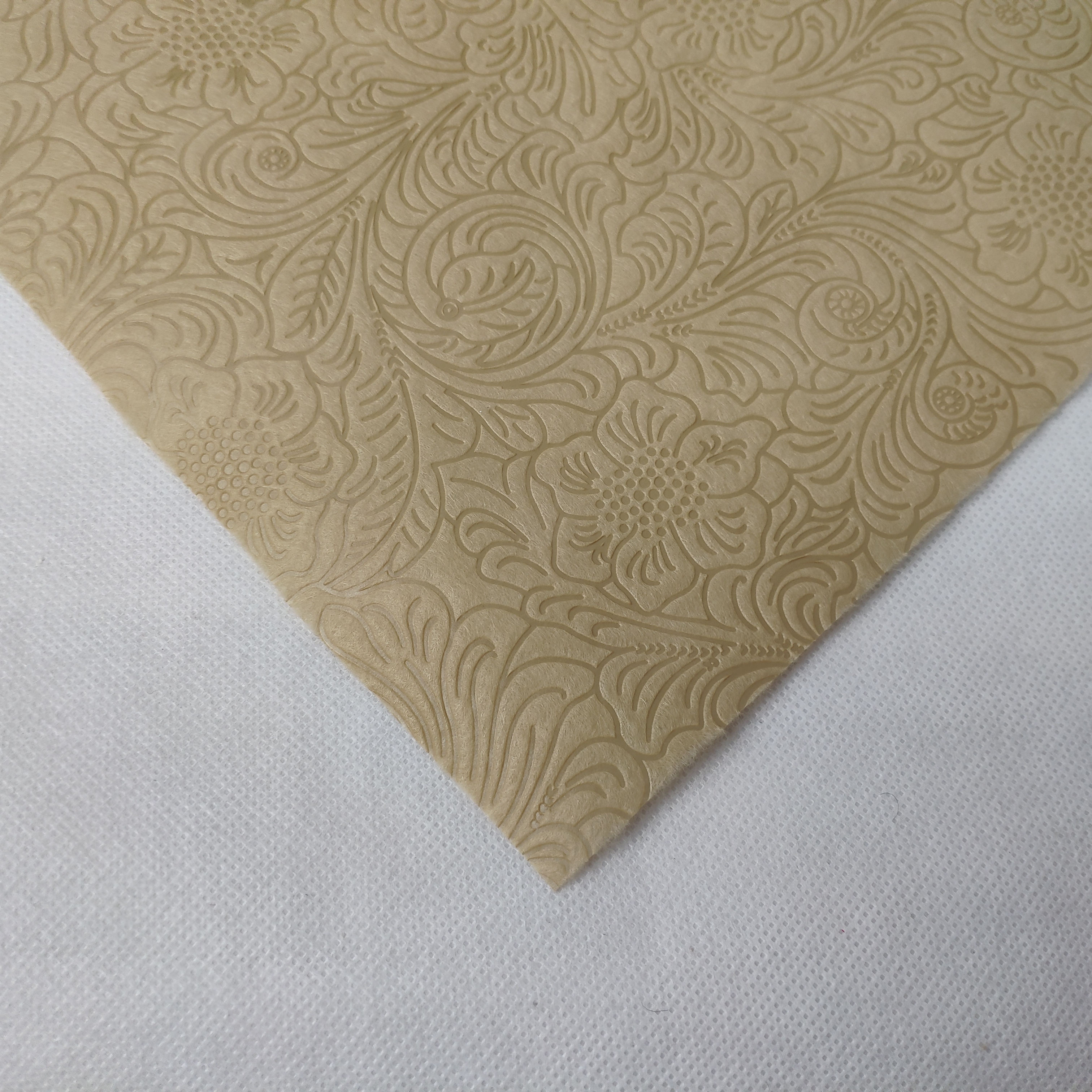 Embossed non woven stitched fabric spunbonded non-woven fabric with furniture decoration
