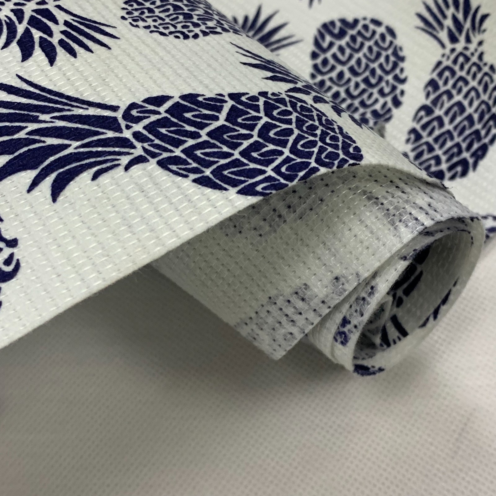 Embossed /Stitch Bonded Non-Woven Fabric