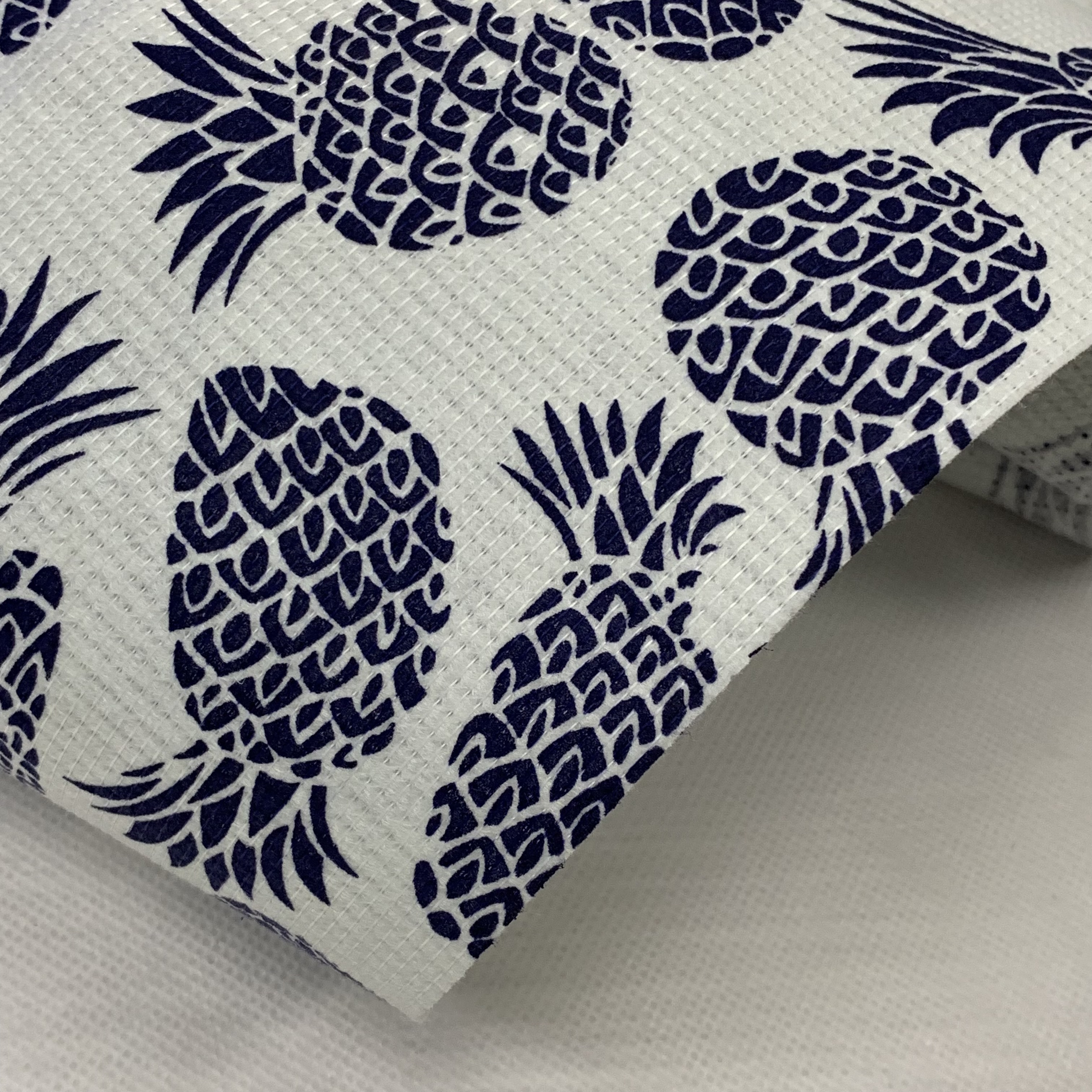 Hot Sale Printing Pattern Stitchbond Nonwoven Fabric 100% Polyester For Mattress Lining Coverings