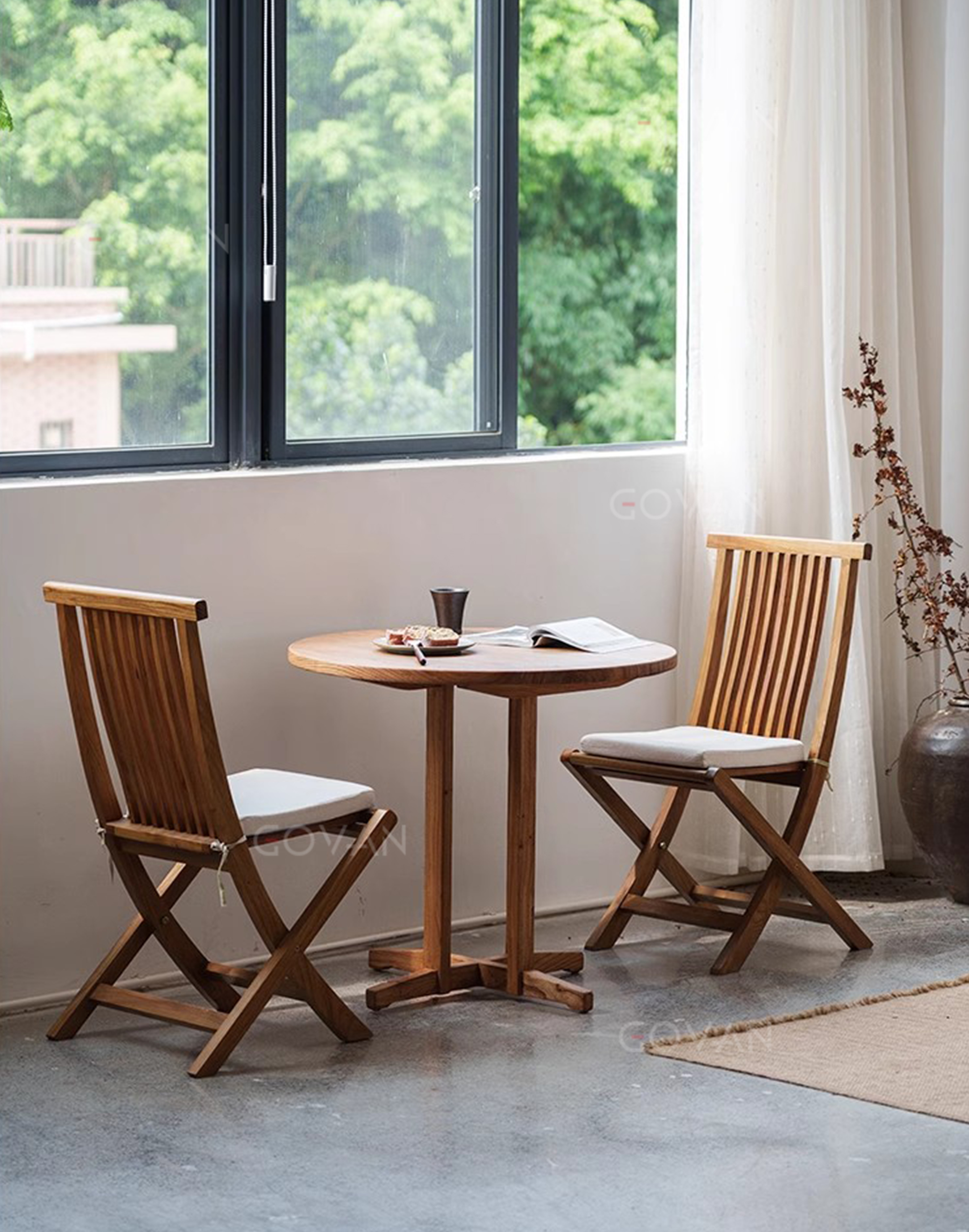 Wooden Furniture-Dining-Table-Small round table of solid wood