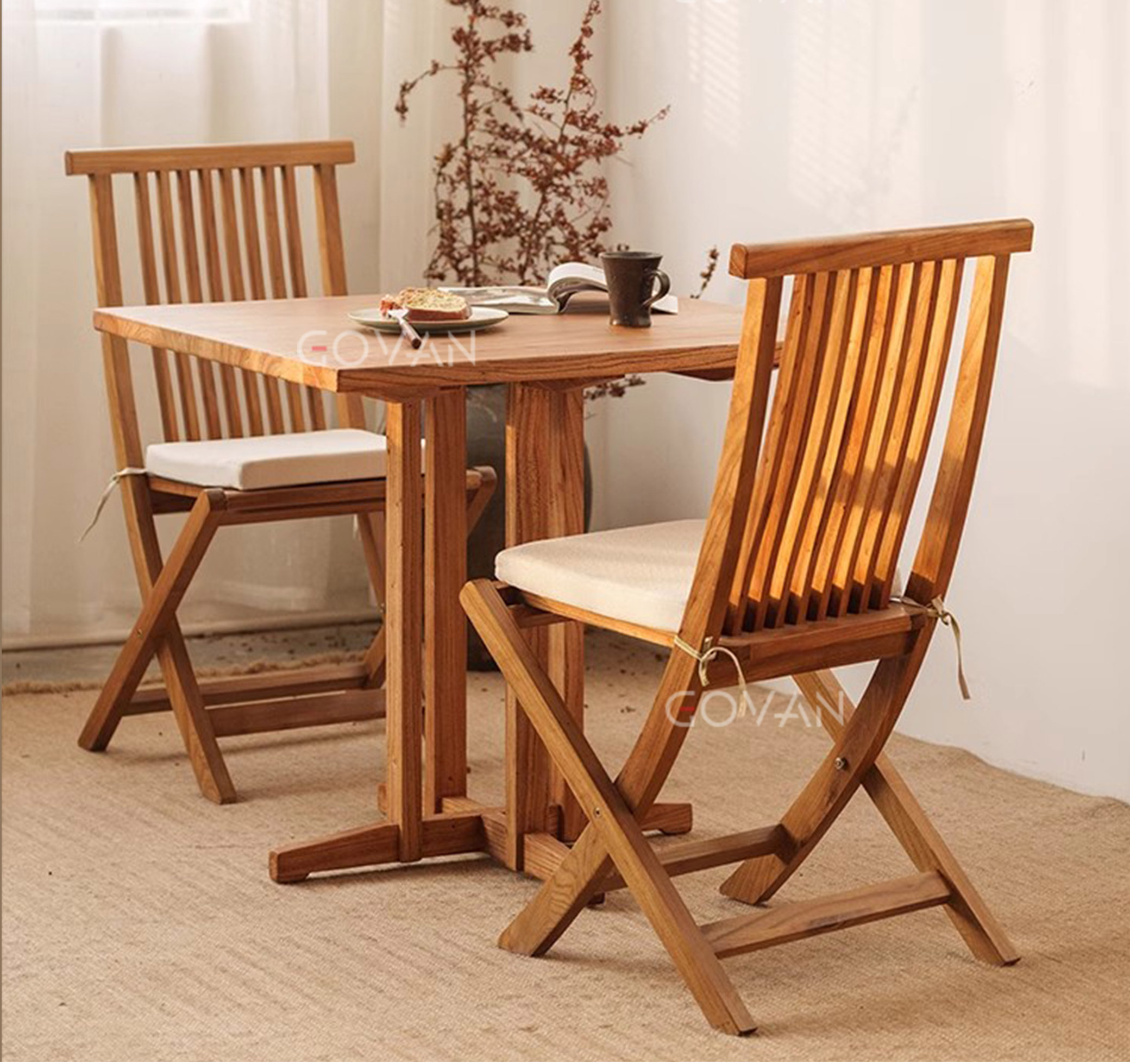 Wooden Furniture-Dining-Table-Surprise quiet wind solid wood small square table