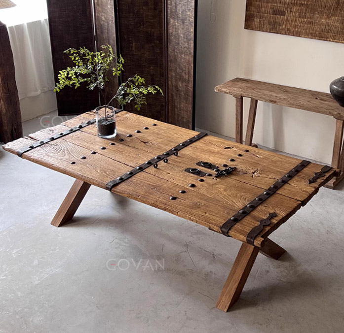 Wooden Furniture-Dining-Table-Old door panel solid wood