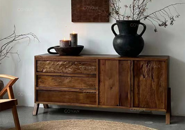 sideboard