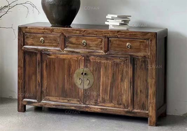 sideboard