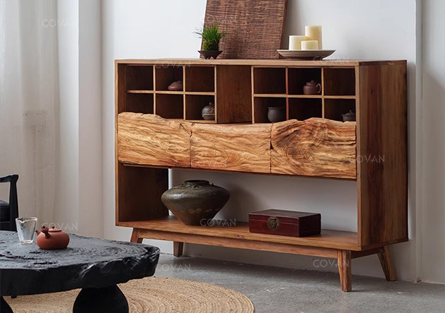 sideboard