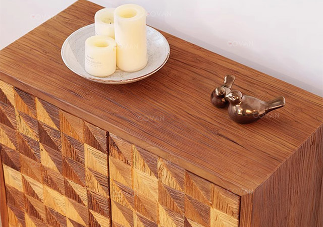 sideboard