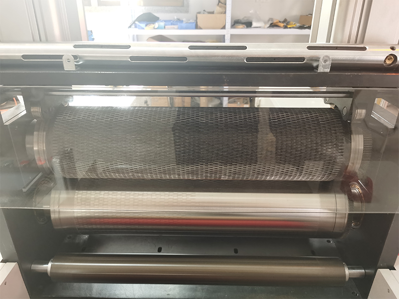 Semi Automatic Honeycomb Paper Making Machine Kraft Cushion Packaging Honeycomb Paper Roll Making Machine