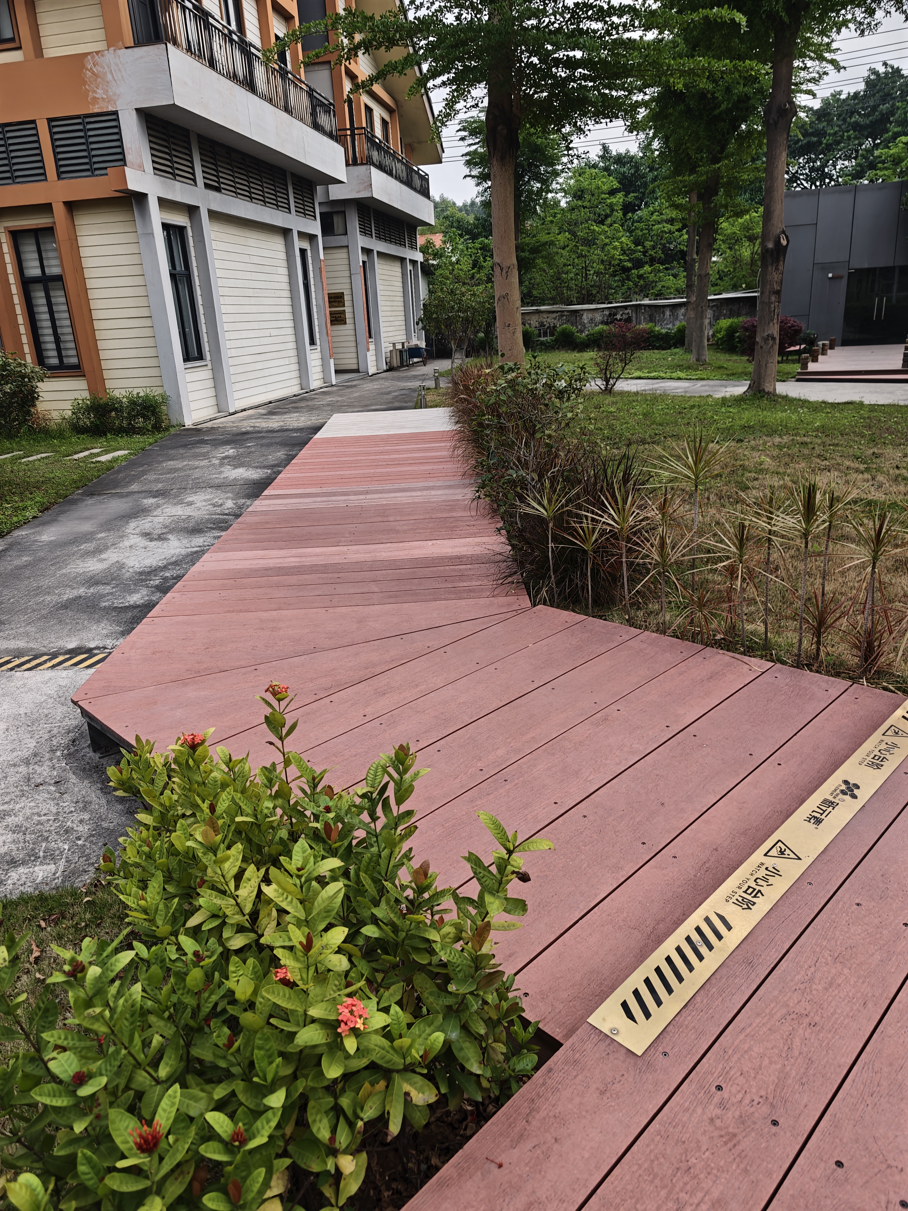 FEEPOP Decking Board 1