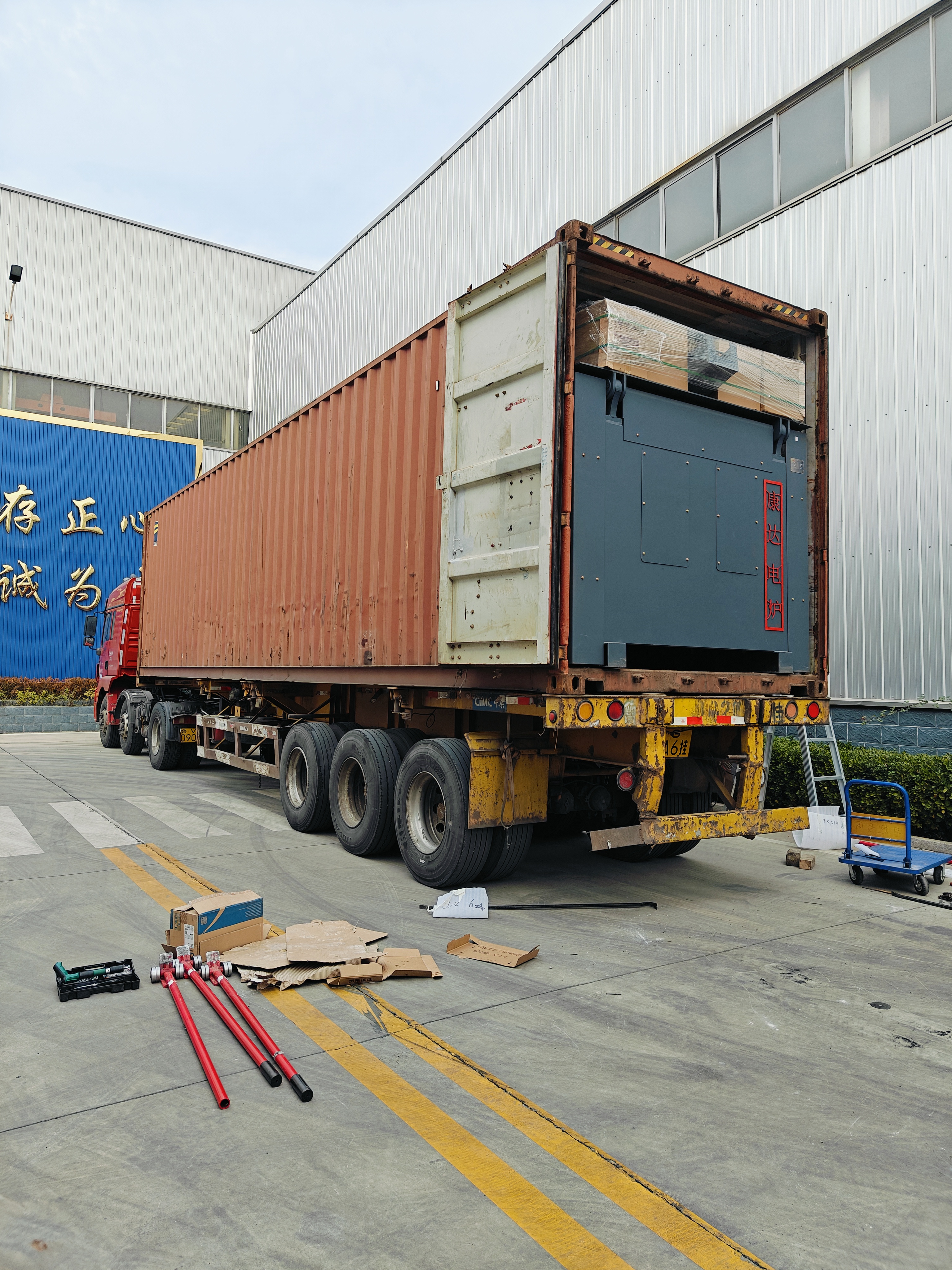 2 sets of 2 ton induction melting furnace for Middle East Market