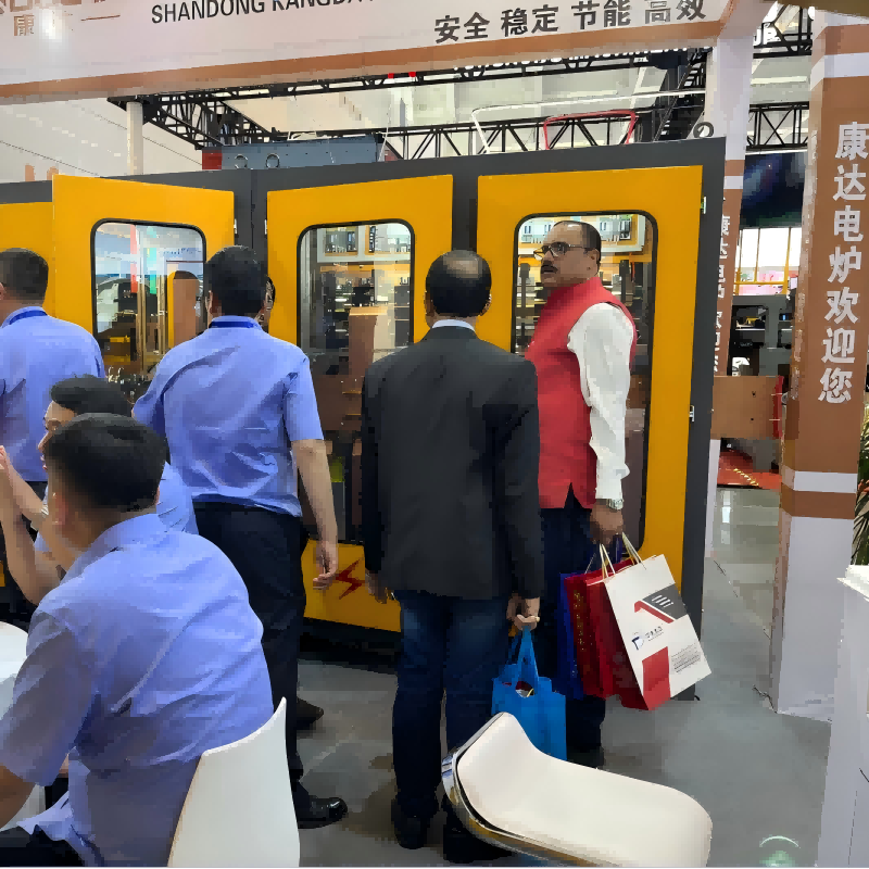 metal melting machine.png