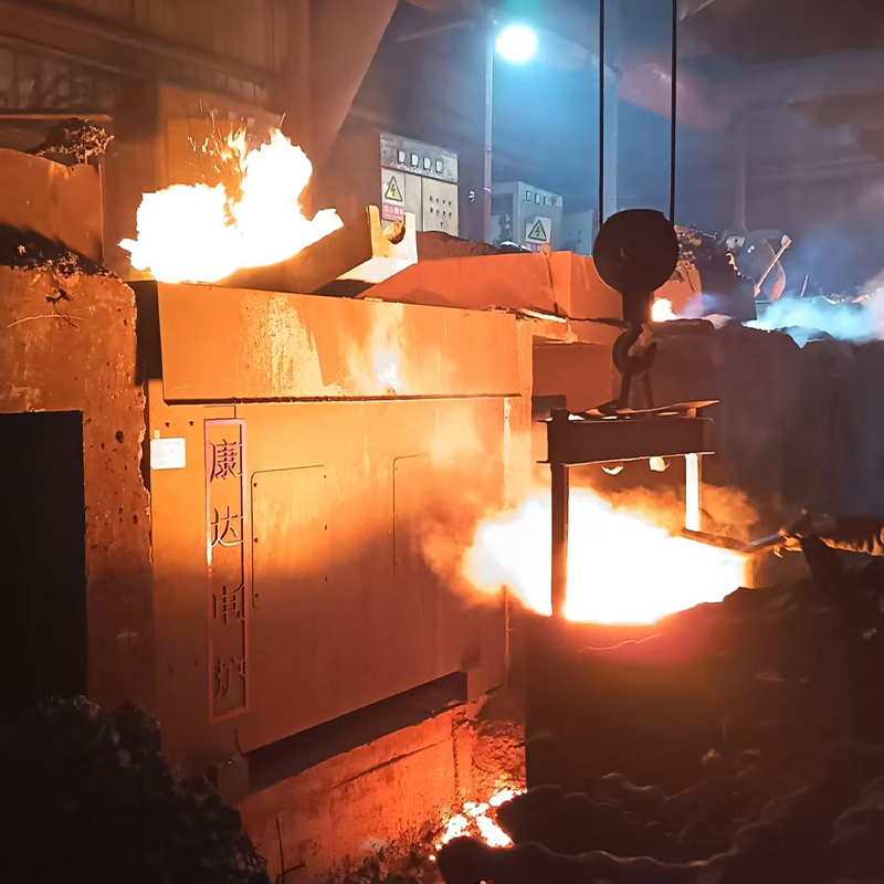 Steel shell induction melting furnace