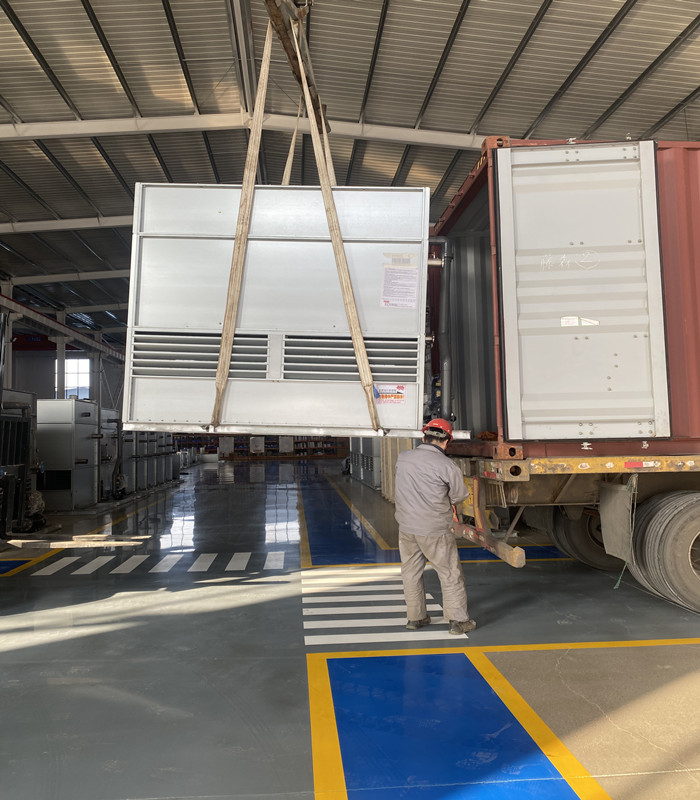 Medium-Frequency Induction Melting Furnace Medium-Frequency Induction Melting Furnace