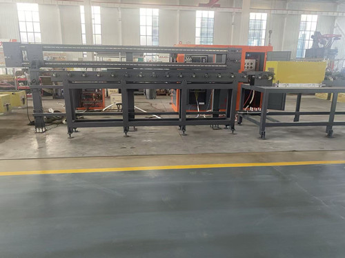 The induction heating furnace for the full-process automation of flat steel heating