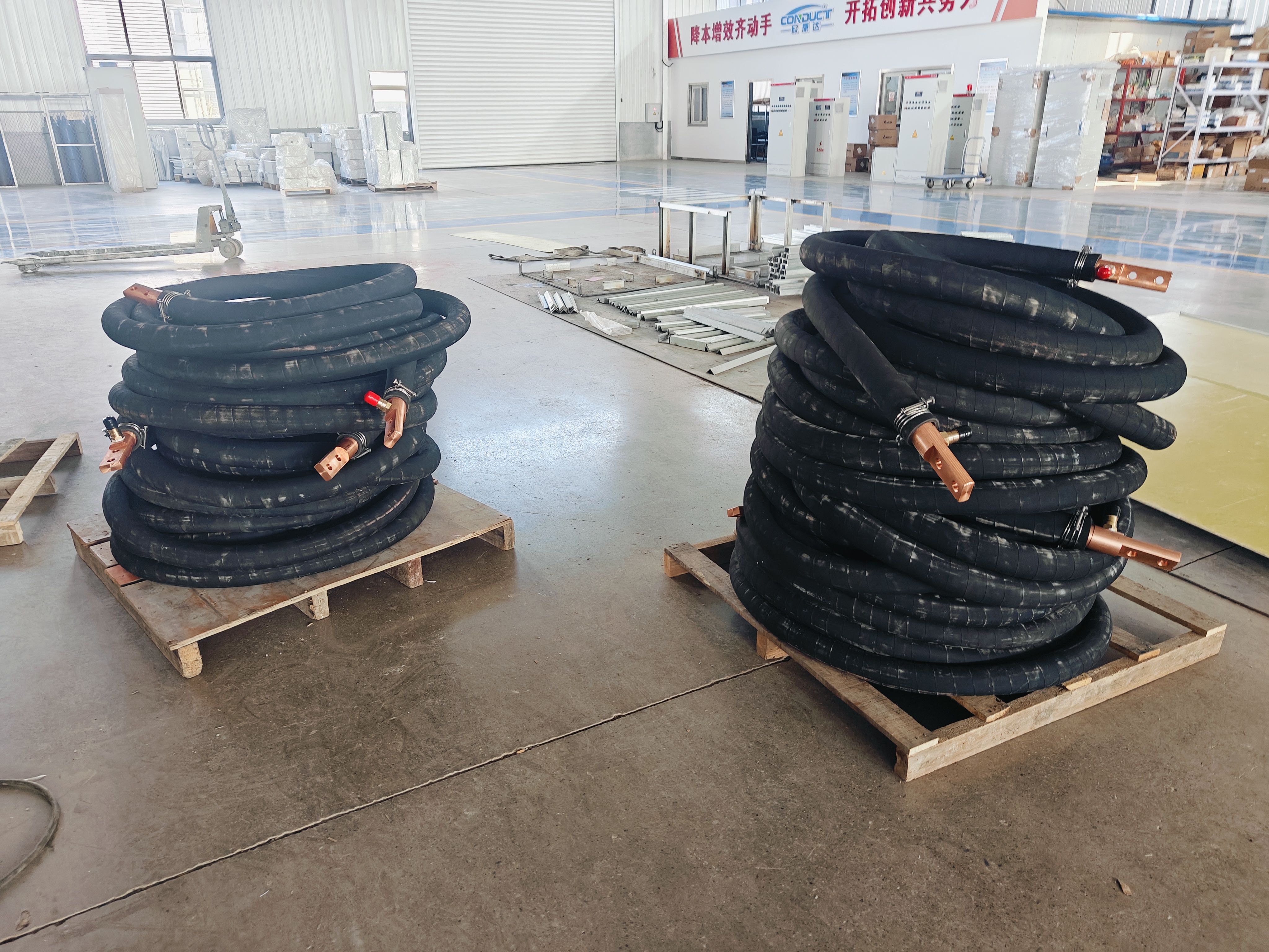 Fatigue Fracture of Internal Copper Strands