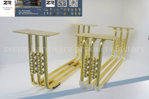 ZERUN Hardware Factory Yeni Altın Kaplamalı Kanepe Ayağı Tanıttı: Mobilyaları Benzersiz Kalite ve Stil ile Geliştirin