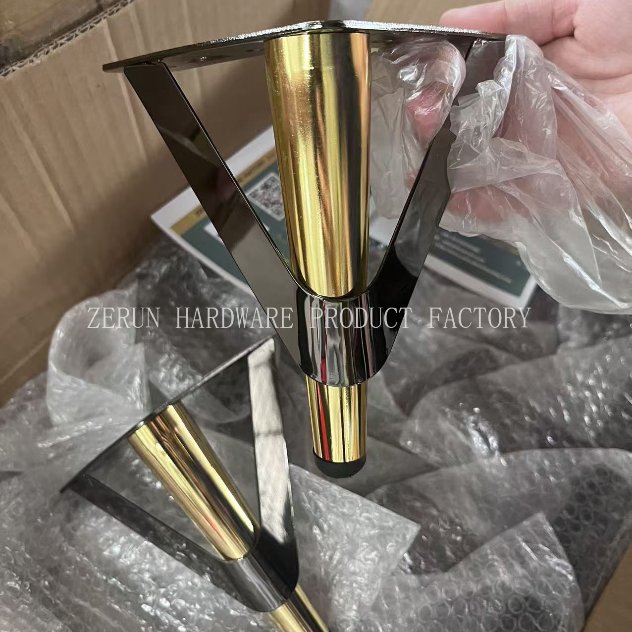 logo customized sofa Legs