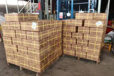 Zeren Hardware Products Factory Achieves Another Milestone: 200 Pieces of Gun - Black Hardware Sofa Legs Shipped to Foshan Warehouse