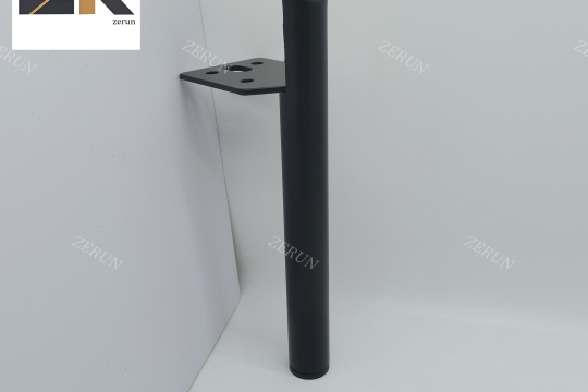 ZeRun Hardware Factory: Picior elegant de canapea din metal negru – Chintesența forței și stilului pentru piețele globale de mobilă