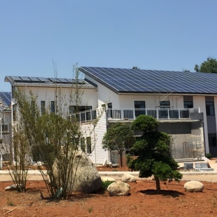 Wuhan Liangzi Lake Photovoltaic Light Steel House