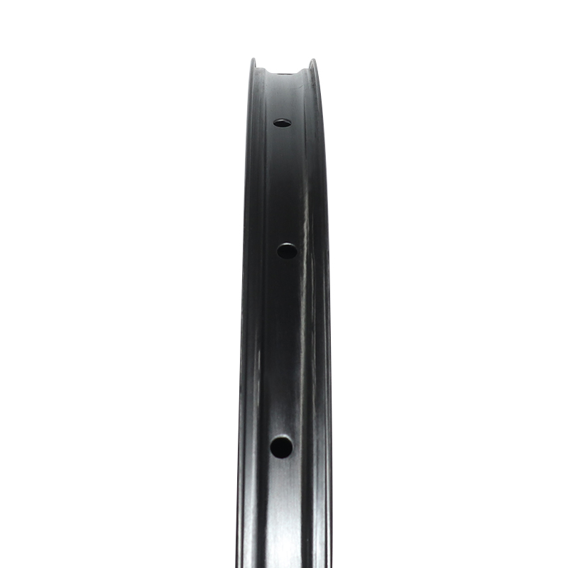 gravel bike carbon rims